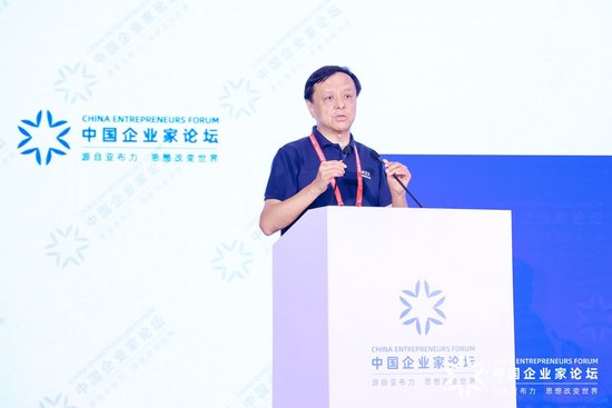 李小加：很难想象金融人让AI来管钱 不一定有人敢尝试-第1张图片-十堰马讯电脑