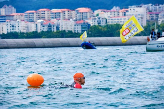 张朝阳谈蛙泳横渡威海海湾：要敏锐把握身体细节，准确去执行-第1张图片-十堰马讯电脑